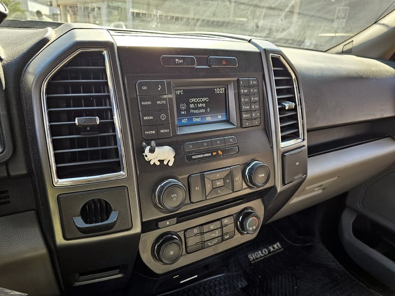 Ford F-150 XLT 3.5 AUT 2017 - Imagen 18 de 20