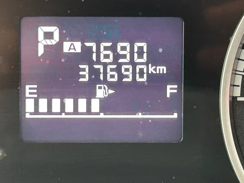 Subaru FORESTER 2.0 AWD CVT 2023 - Imagen 13 de 16