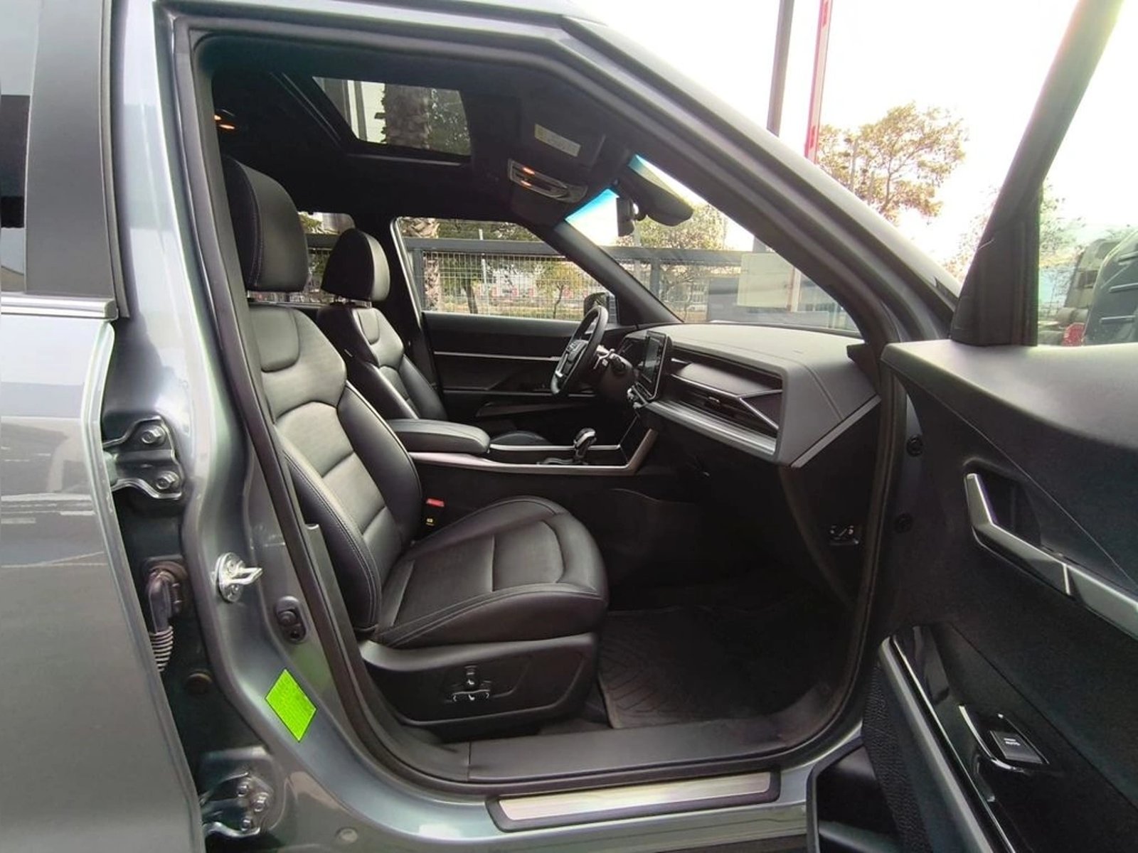 SsangYong TORRES LIMITED 1.5T AT 4X4 2024 - Imagen 15 de 20