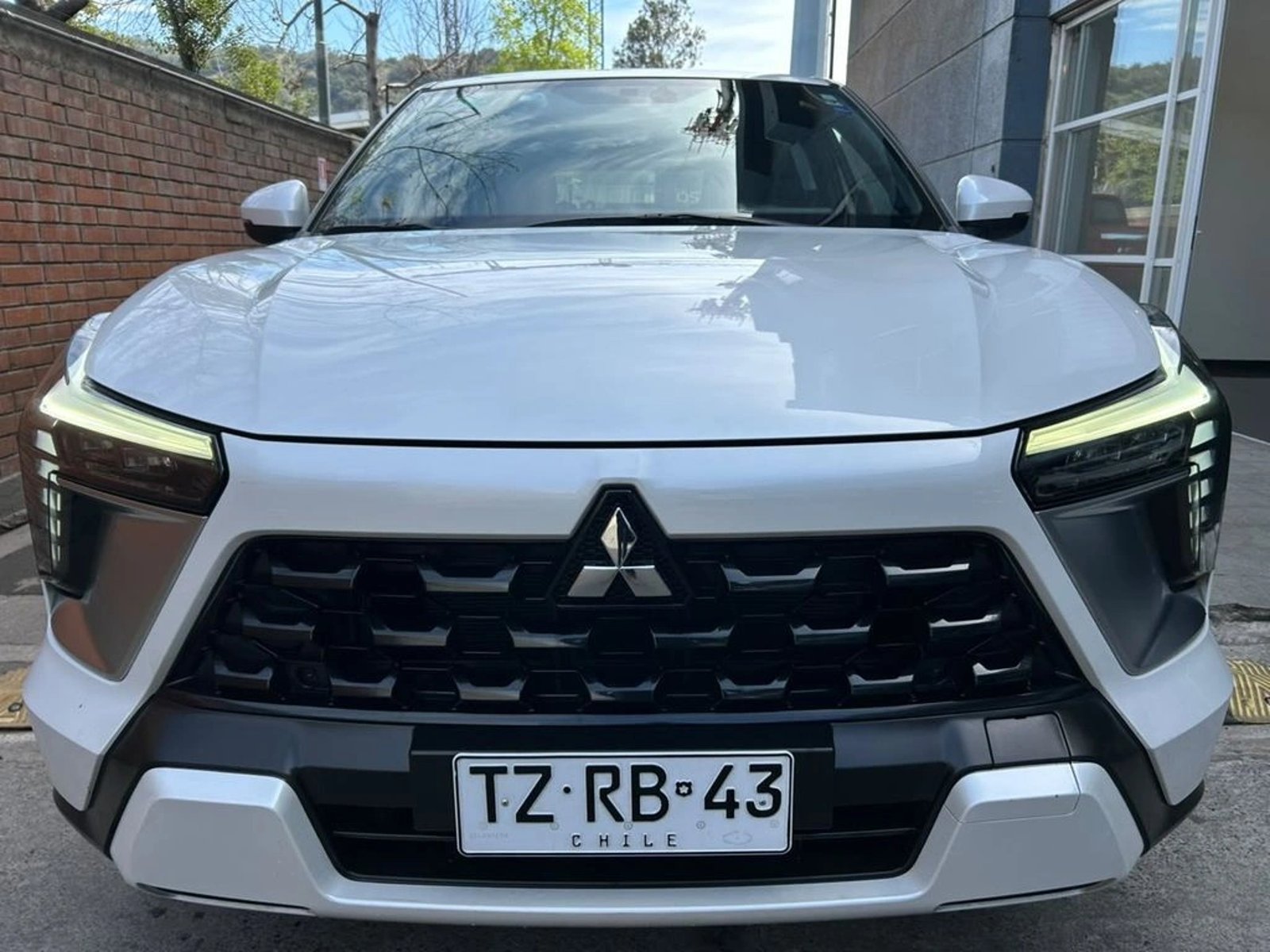 Mitsubishi OUTLANDER SPORT GLS 1.5 AUT 2025 - Foto 2 de 16