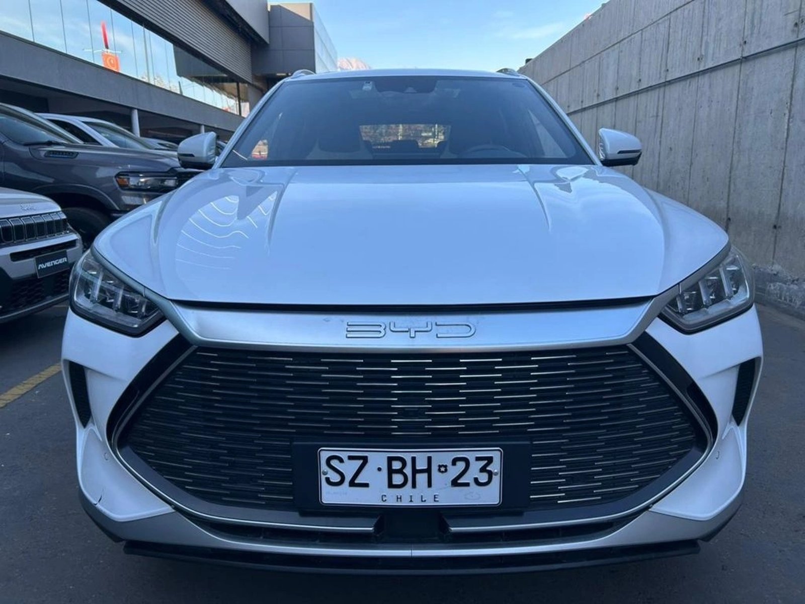 BYD SONG PLUS 1.5 GS HYBRID 4X2 AT 5P 2024 - Foto 3 de 16