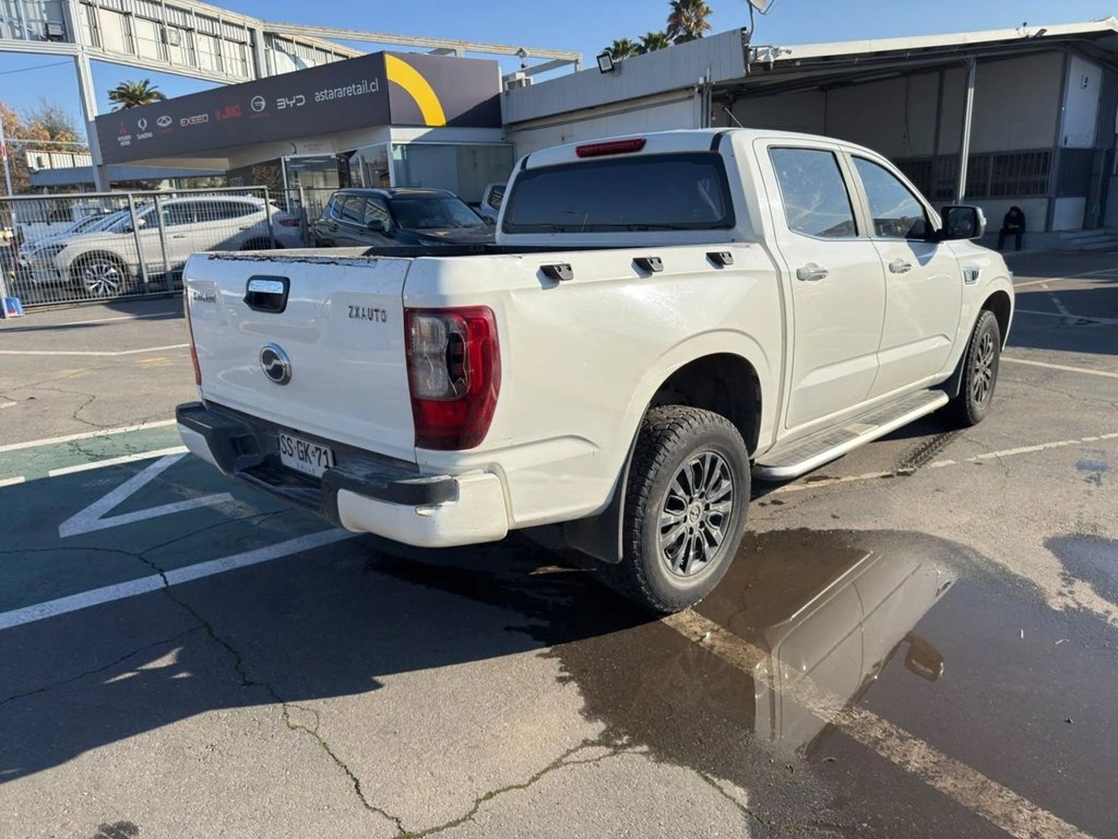 ZX Auto TERRALORD 2.5 DLX MT 4X2 DIESEL 2023 - Imagen 6 de 19
