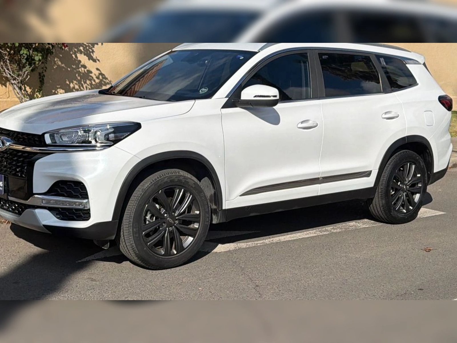 CHERY TIGGO 8 2023 - Imagen 5 de 17
