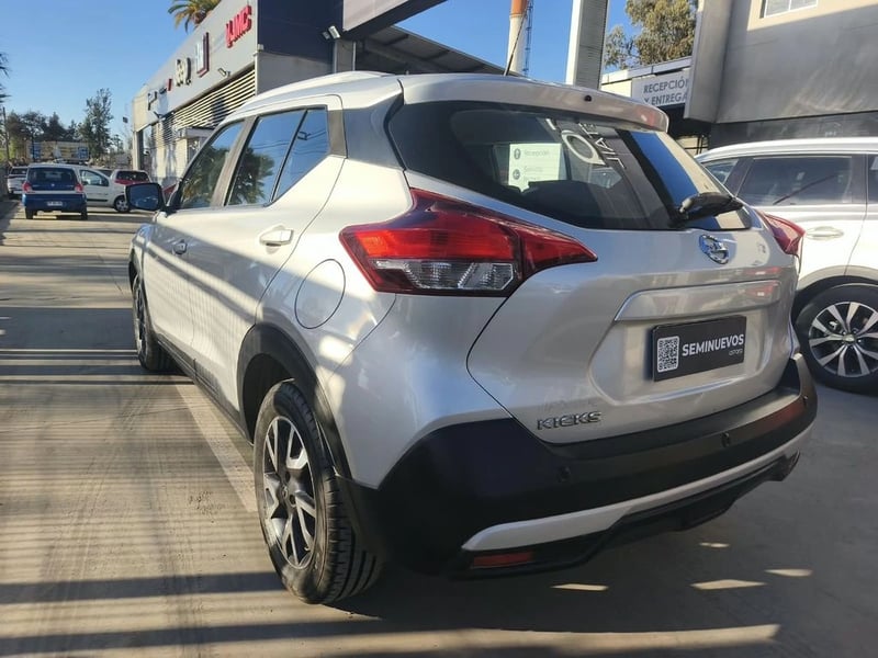 Nissan KICKS SENSE 1.6 2017 - Imagen 9 de 20
