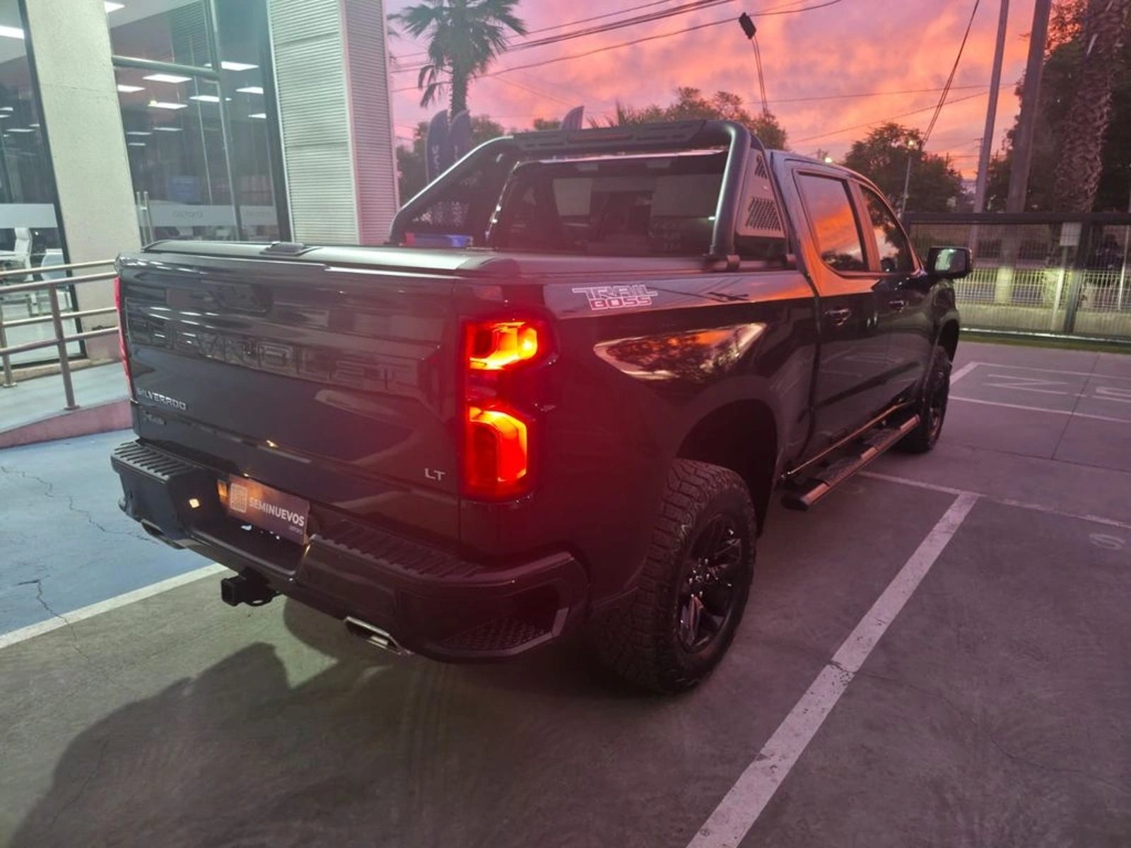 CHEVROLET SILVERADO SILVERADO LT AT10 4X4 5.3 AUT 2025 - Imagen 6 de 20