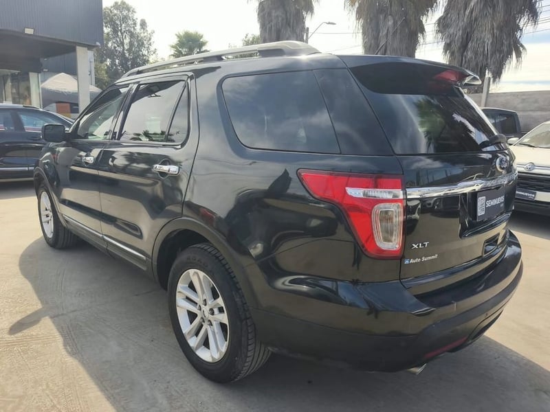 Ford EXPLORER XLT 3.5 AUT 2015 - Imagen 9 de 20