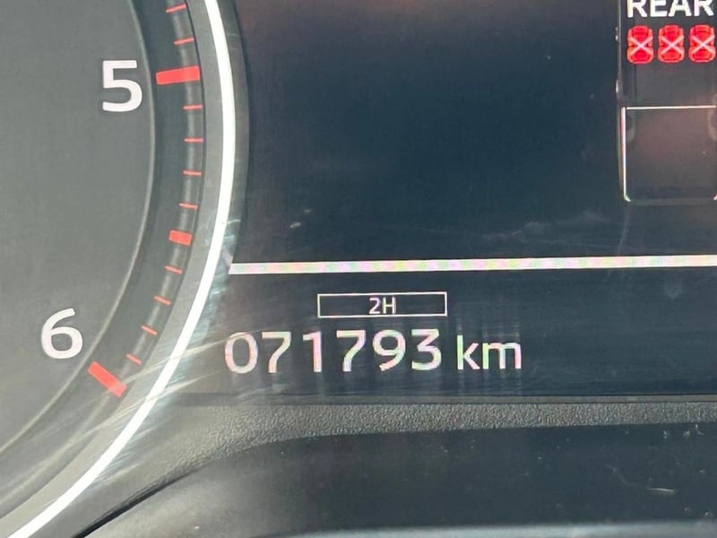 Mitsubishi L200 KATANA XRT 4X4 2.4 2024 - Imagen 14 de 17