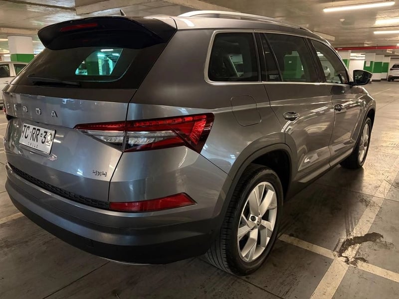 Skoda KODIAQ 2.0 TSI STYLE 4X4 DSG7 AT 5P 2024 - Imagen 5 de 20