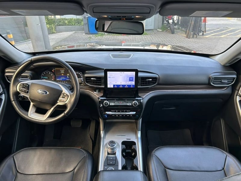 Ford EXPLORER LIMITED 4X4 2.3 AUT 2022 - Imagen 9 de 15
