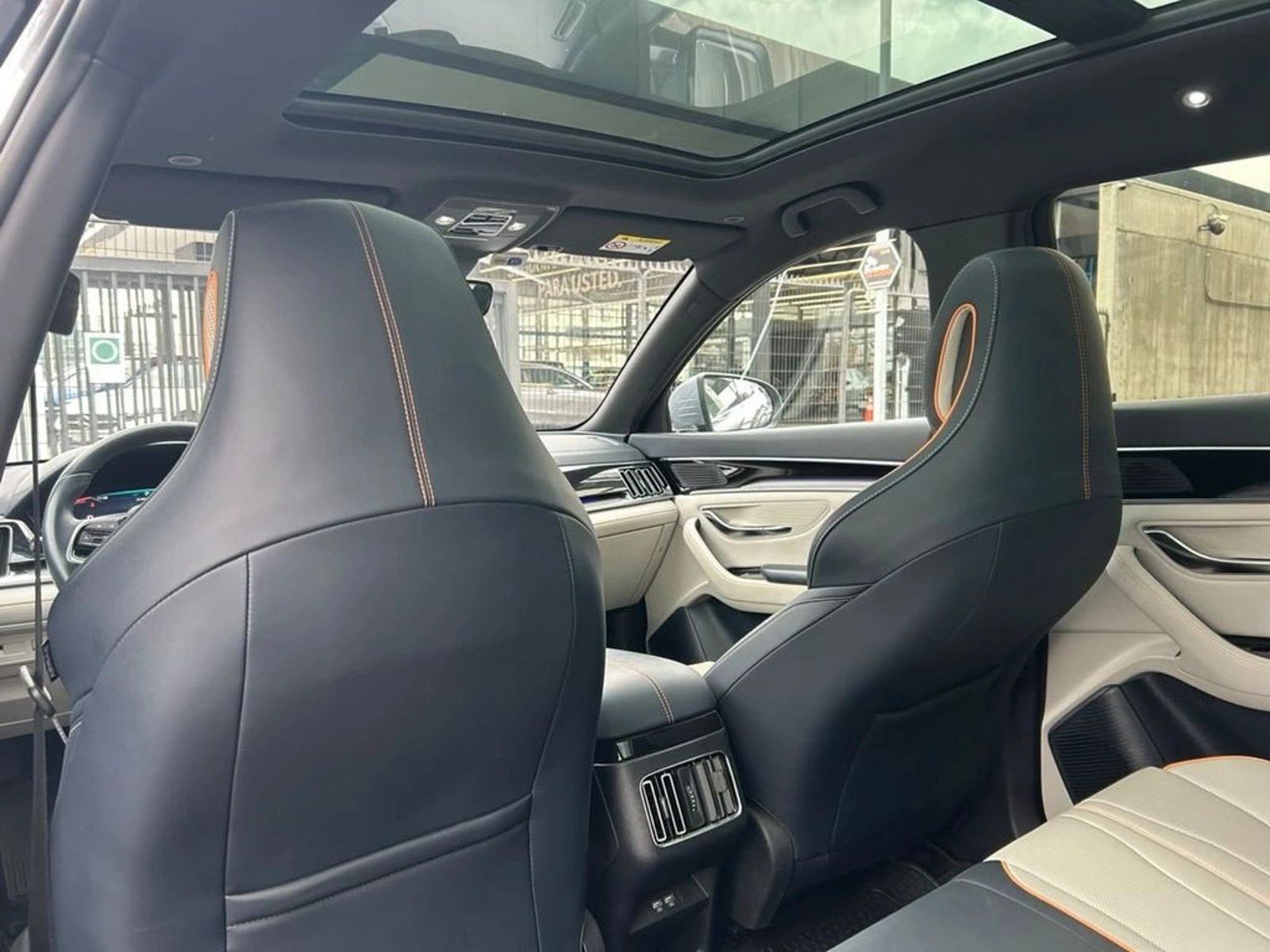 BYD SONG PLUS 1.5 GS AT 4X2 HIBRIDO 2024 - Imagen 10 de 16