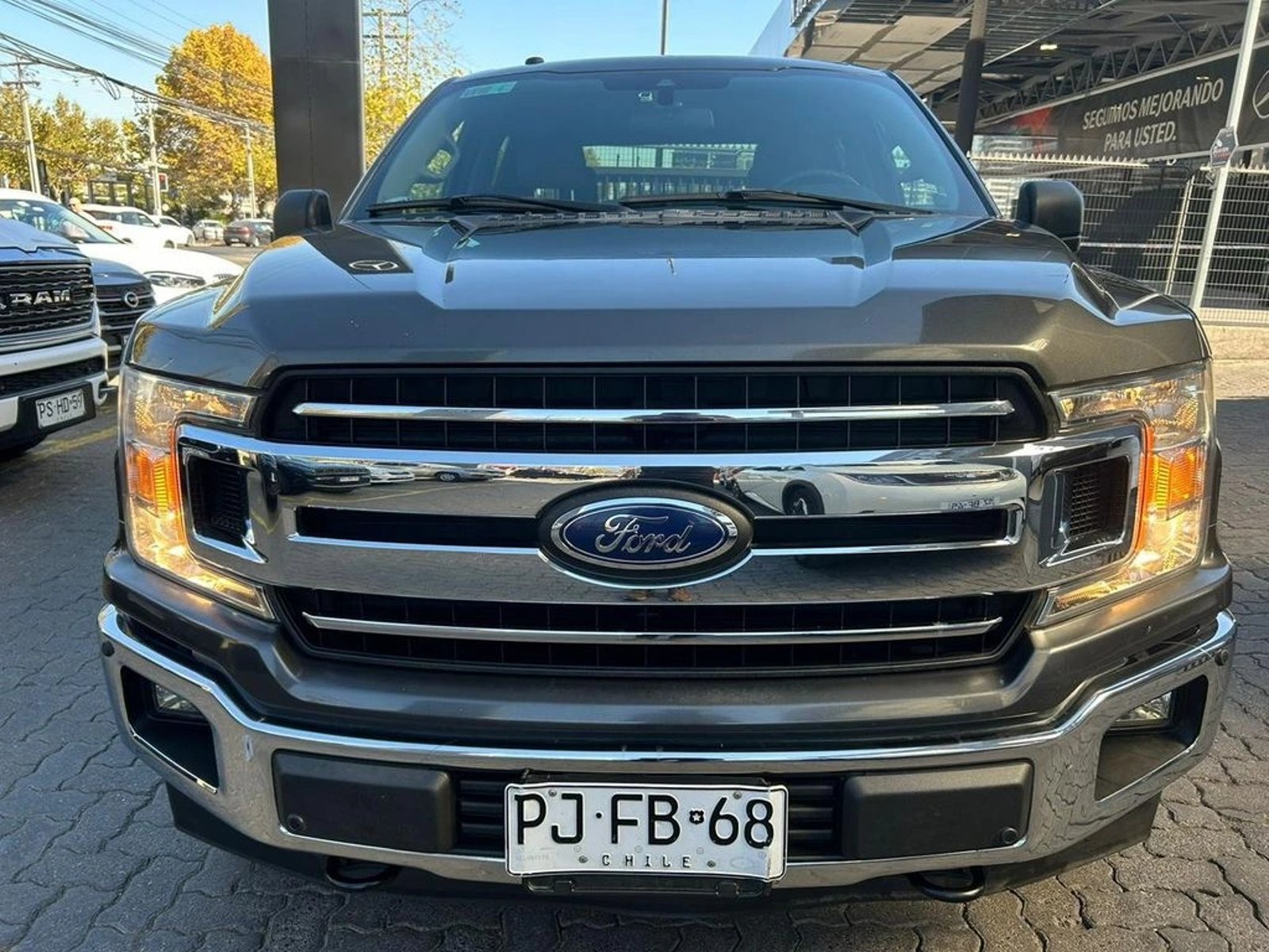 Ford F-150 3.3 CC XLT AT 2021 - Foto 3 de 16