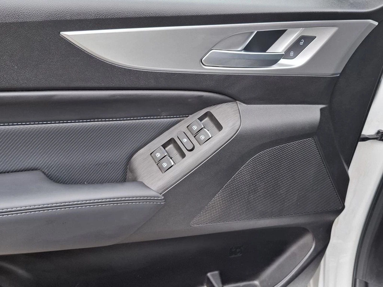 GREAT WALL POER 2.0 ELITE MT 4X4 DIESEL 2024 - Imagen 13 de 20