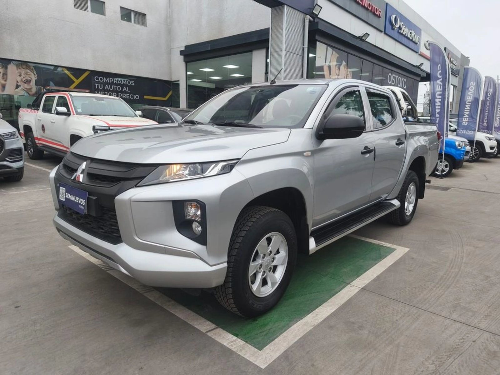 Mitsubishi L200 L200 WORK 2.2 4X2 MT 2024 - Foto 2 de 20