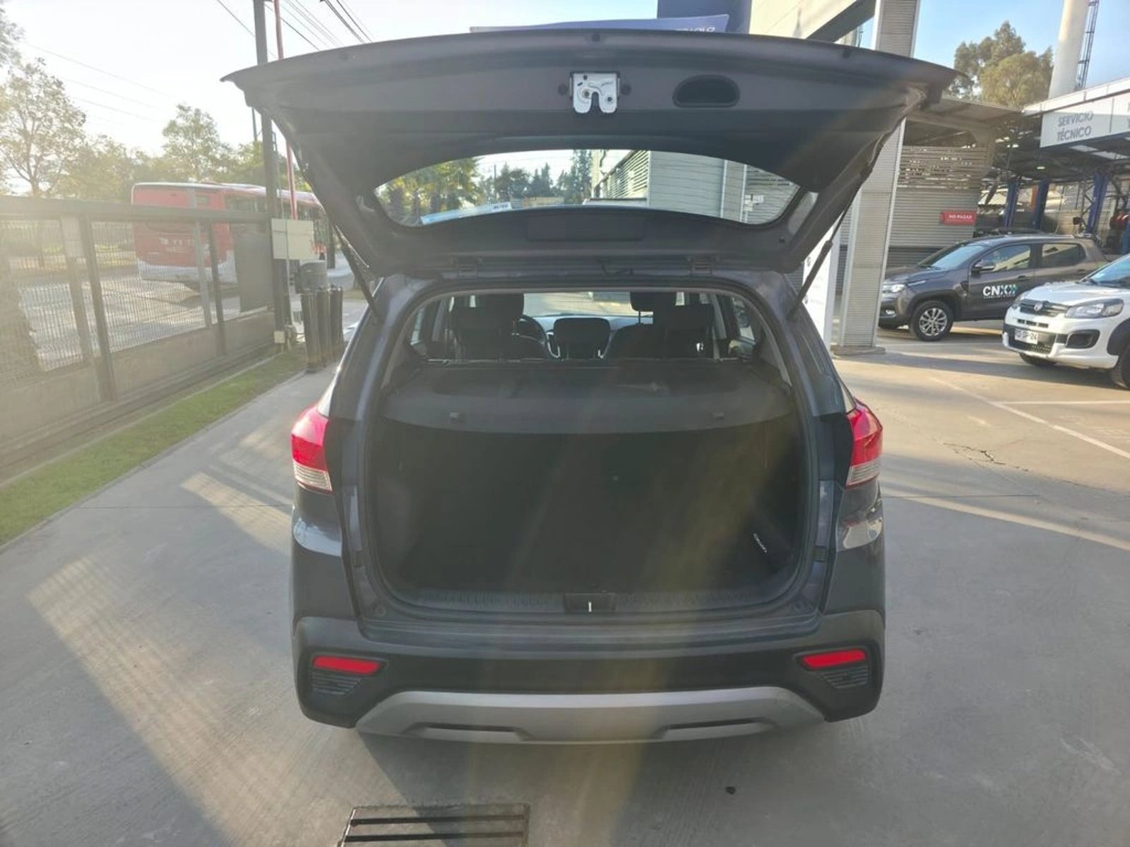 HYUNDAI CRETA 1.6 PLUS FL MT 2020 - Imagen 7 de 20