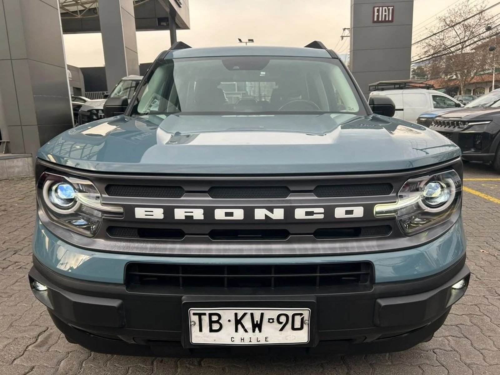 Ford BRONCO 1.5 SPORT BIG BENG AT 4X4 2023 - Imagen 3 de 17