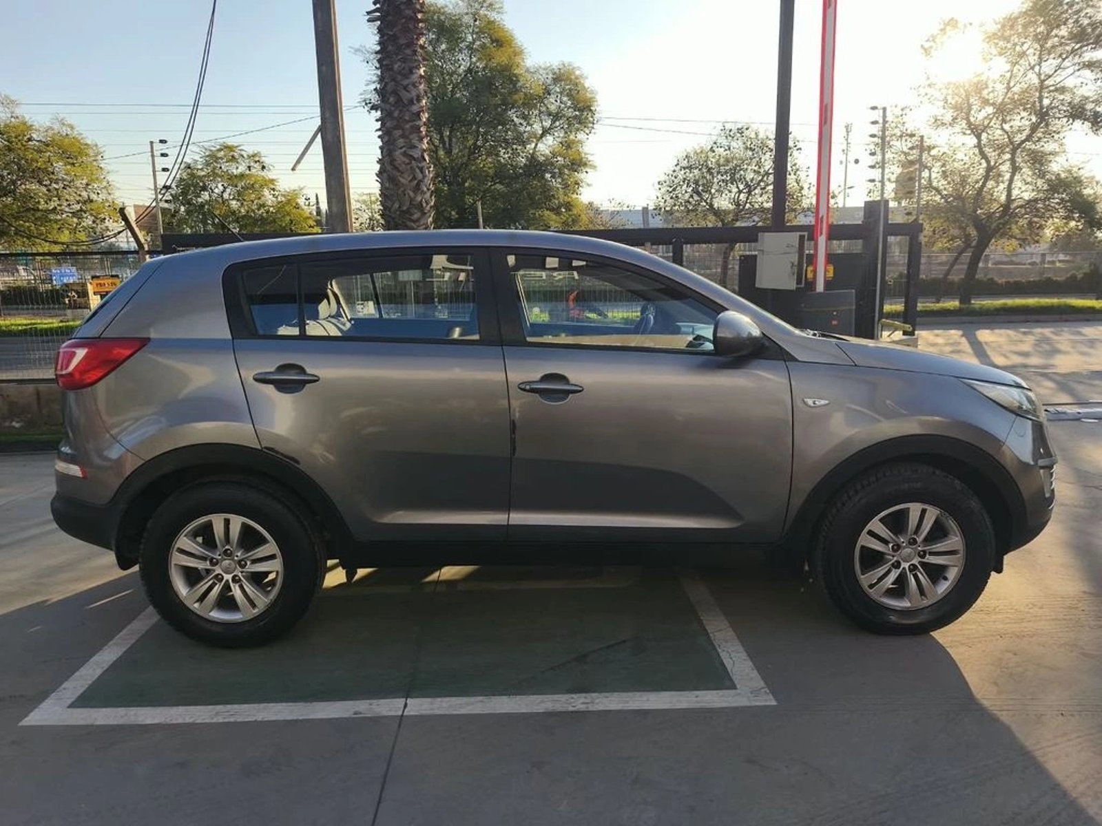 Kia SPORTAGE LX 2.0 AUT 2013 - Foto 5 de 20