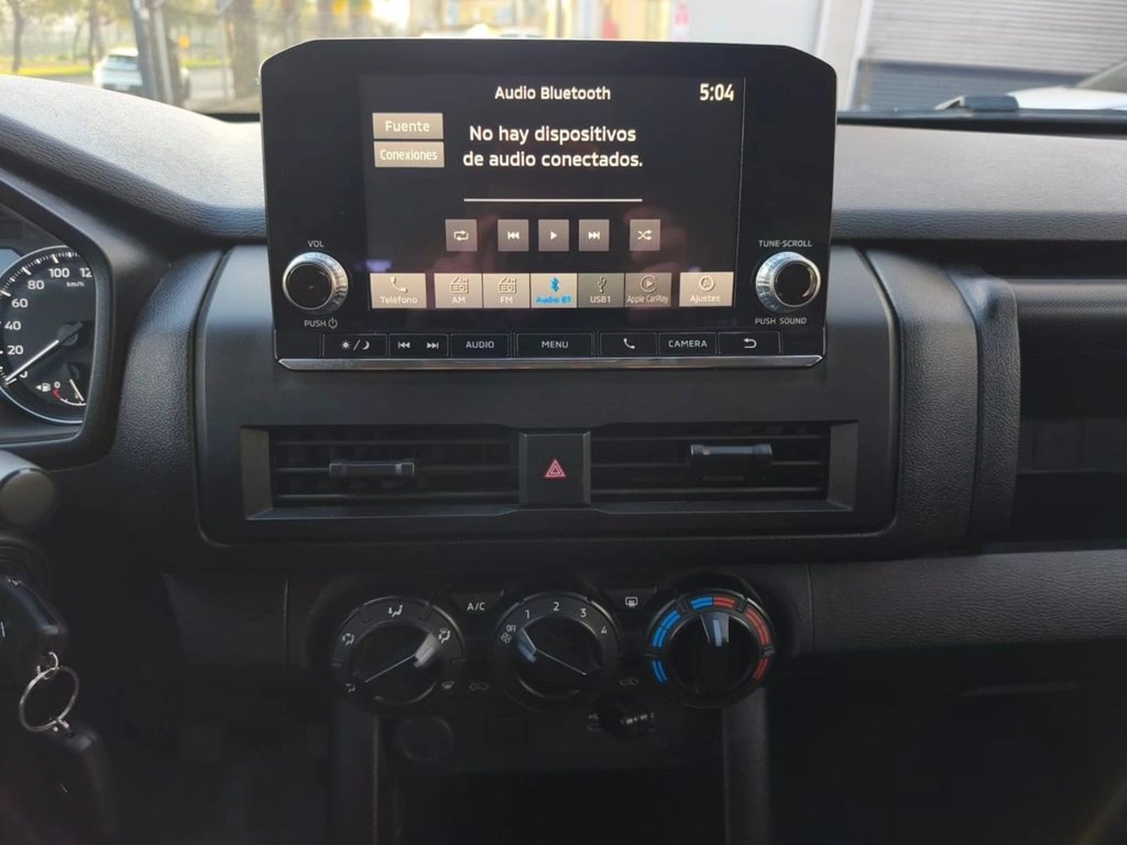 Mitsubishi L200 WORK XR 2.4 4X2 MT 2025 - Imagen 15 de 20