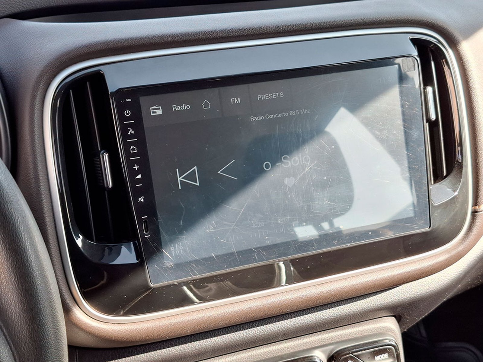 GAC Motor GS3 1.5 GB 4X2 MT 5P SUNROOF 2023 - Imagen 14 de 20