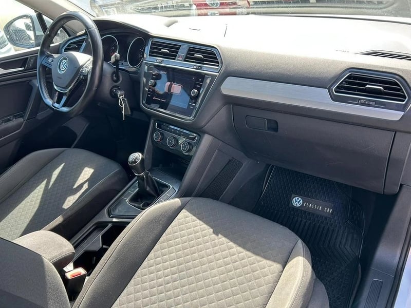 Volkswagen TIGUAN 1.4 TSI COMFORTLINE 150HP MT 2018 - Imagen 12 de 17