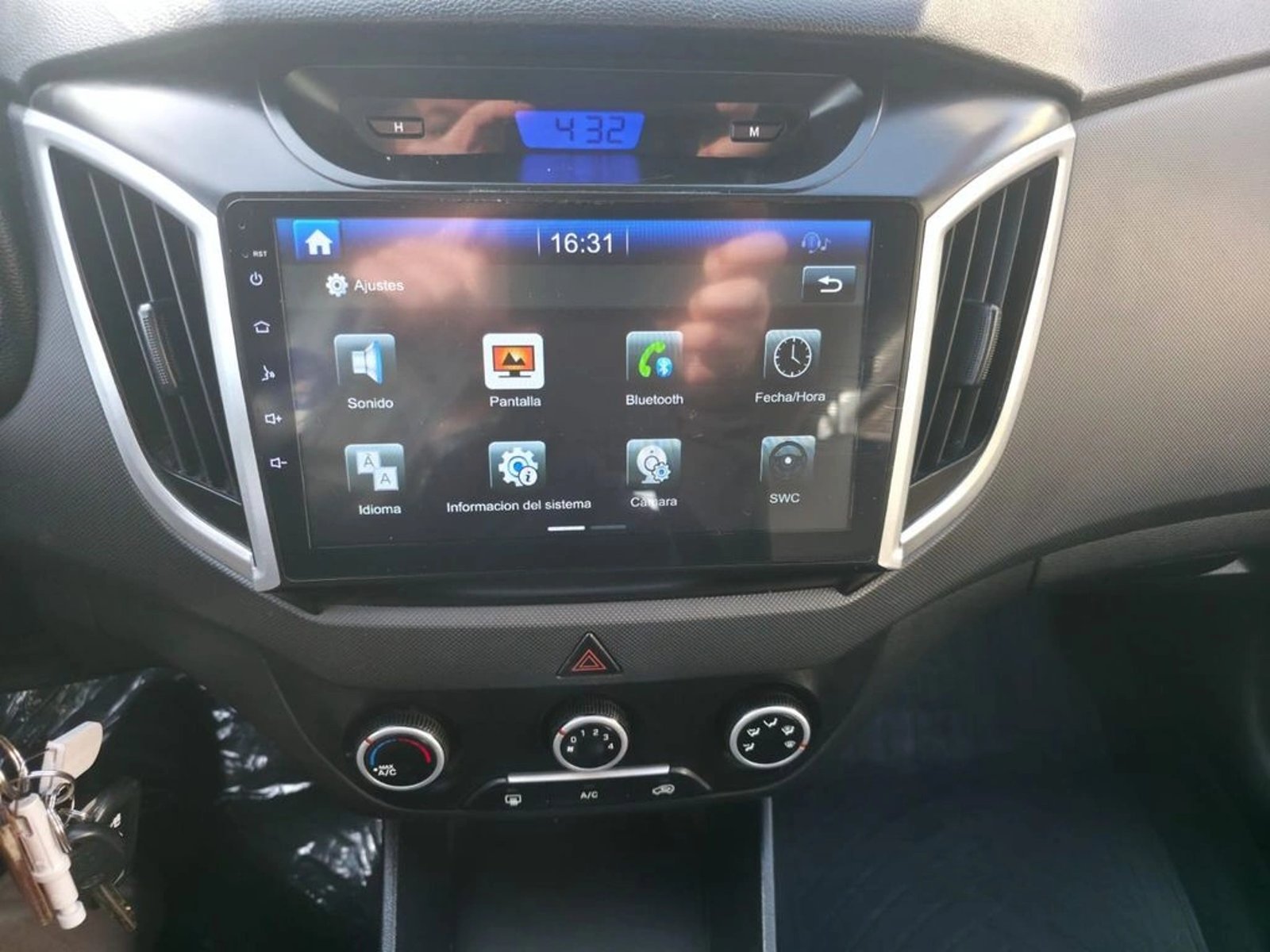 HYUNDAI CRETA 1.6 PLUS FL MT 2020 - Imagen 15 de 20