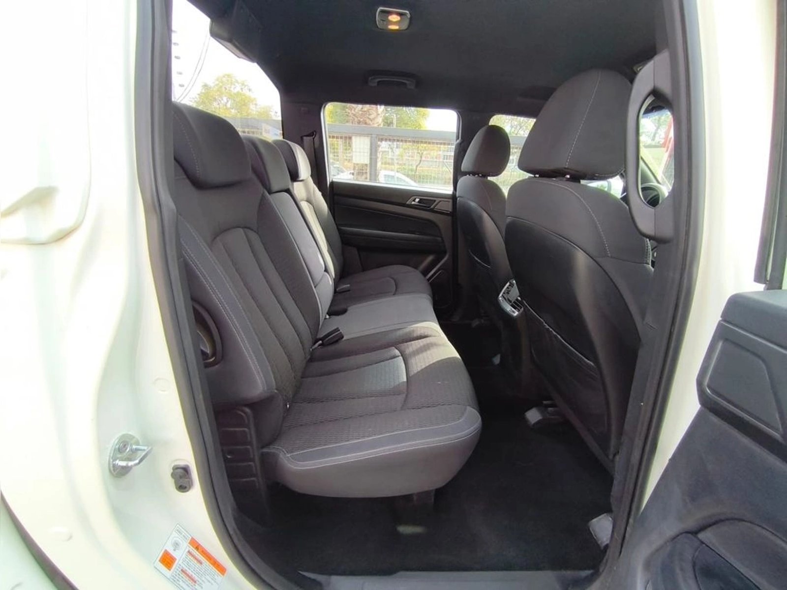 SsangYong GRAND MUSSO MUSSO GRAND 2.2 MT DSL 2024 - Imagen 11 de 19