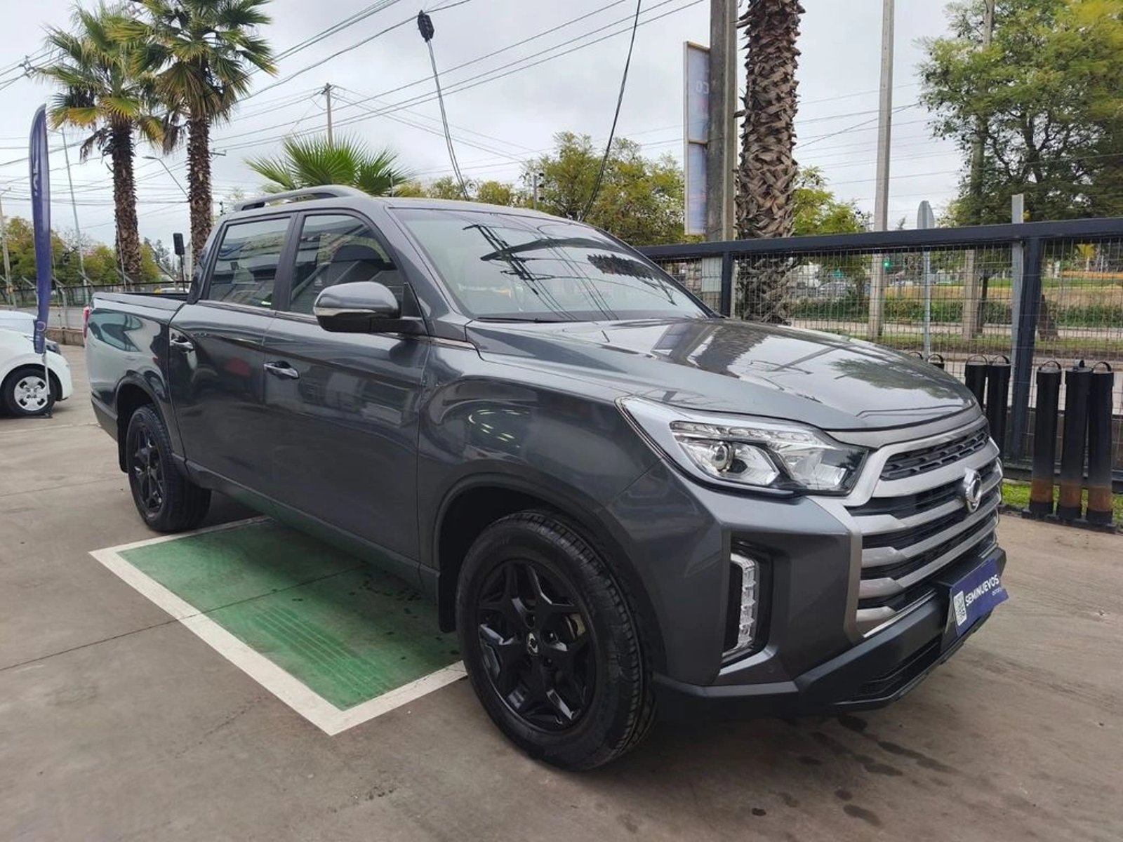 SsangYong GRAND MUSSO LIMITED 2.2 AT 4X4 DSL 2025 - Imagen 4 de 20