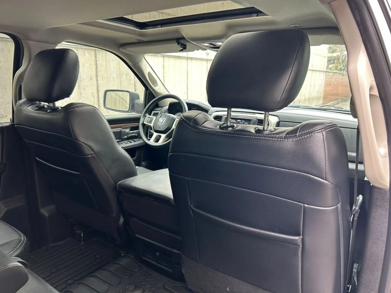 RAM 1500 3.0 LARAMIE TURBO DIESEL 4X4 CREW CAB DOB. CAB. AT 4P 2020 - Imagen 13 de 17