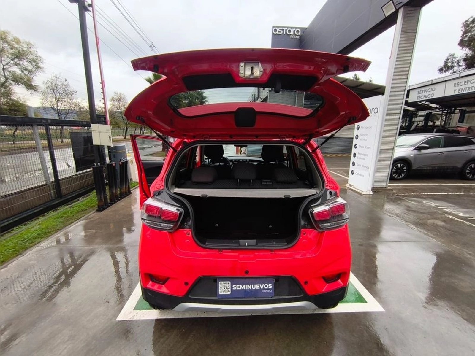 Mahindra KUV100 1.2 DELUXE MT 2021 - Imagen 7 de 20