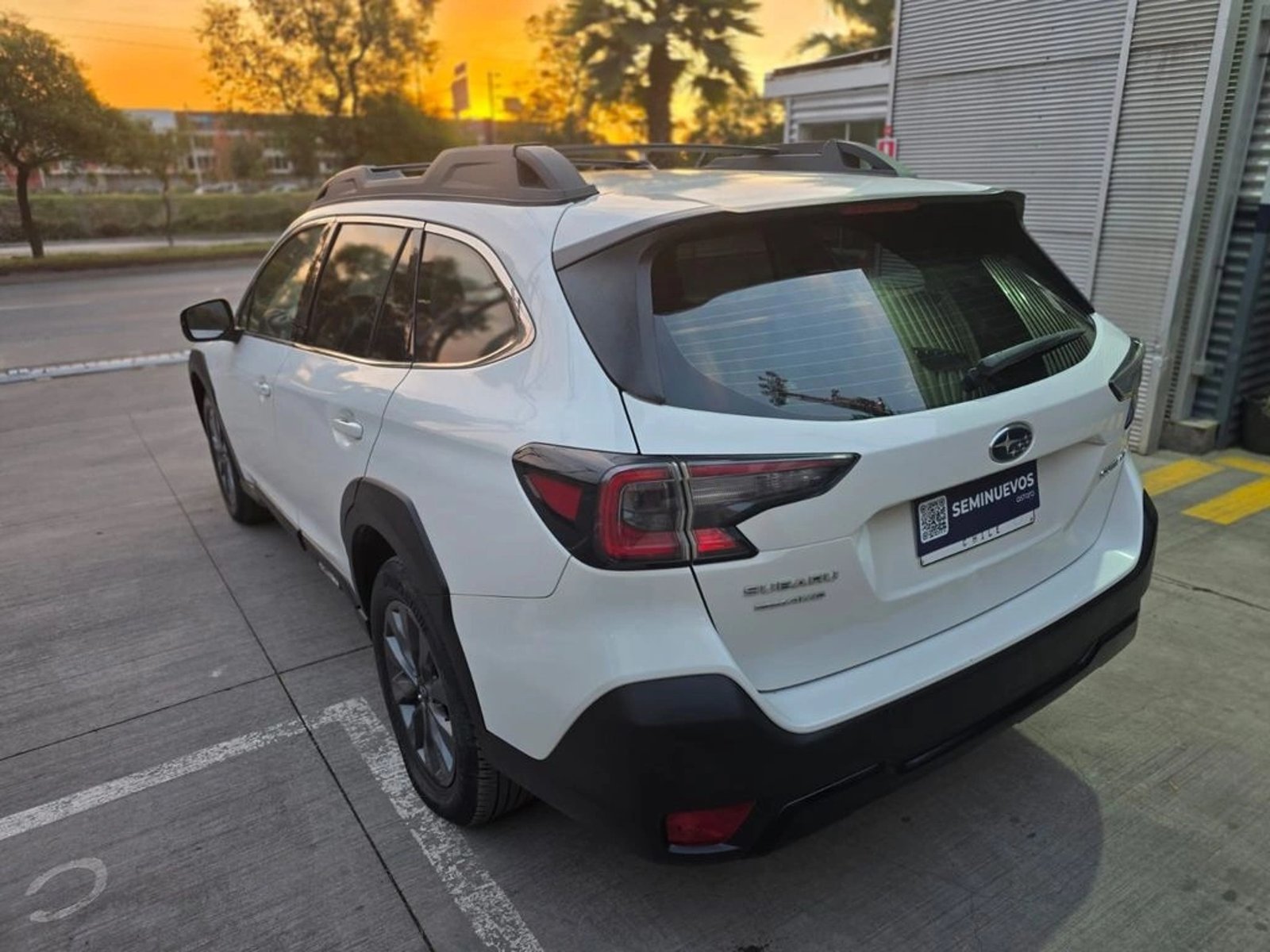 SUBARU OUTBACK 2024 - Imagen 9 de 20