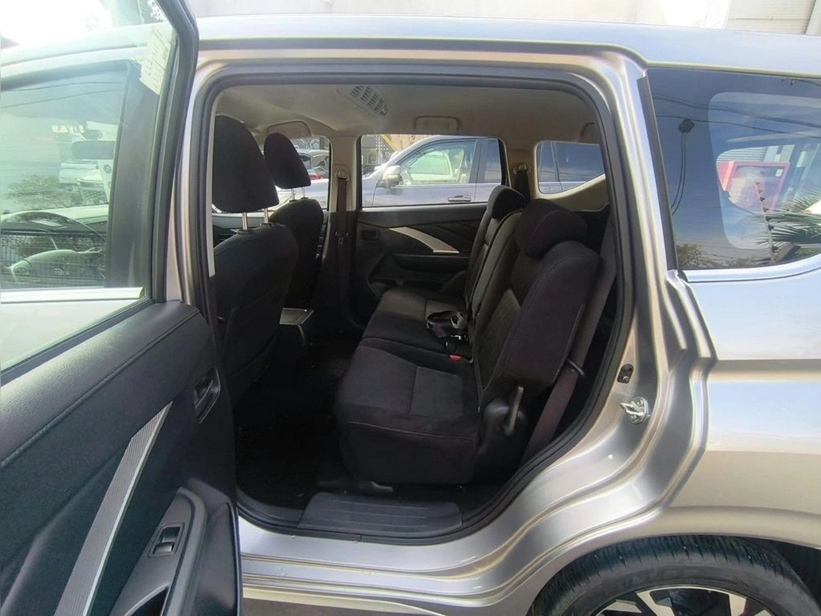 Mitsubishi XPANDER GLX 1.5 AUT 2024 - Imagen 19 de 20