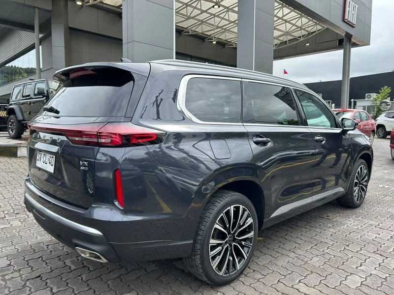 Exeed VX UNLIMITED AWD 2.0 TURBO DCT AUT 2023 - Imagen 4 de 17