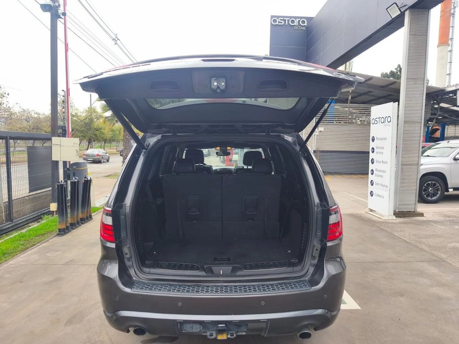 Dodge DURANGO LIMITED 4X4 3.6 AUT 2020 - Imagen 7 de 20