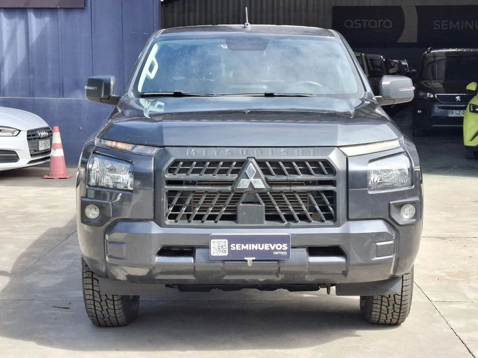 Mitsubishi L200 KATANA XRT 4X4 2.4 2024 - Foto 2 de 20