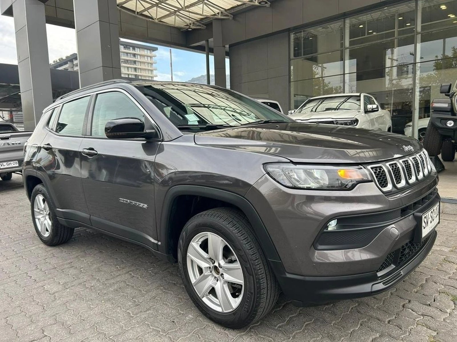 JEEP COMPASS 2023 - Imagen 4 de 17