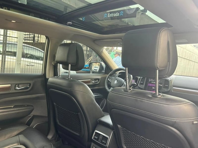 Renault KOLEOS 2.5 INTENS AT 4X2 2021 - Imagen 12 de 17