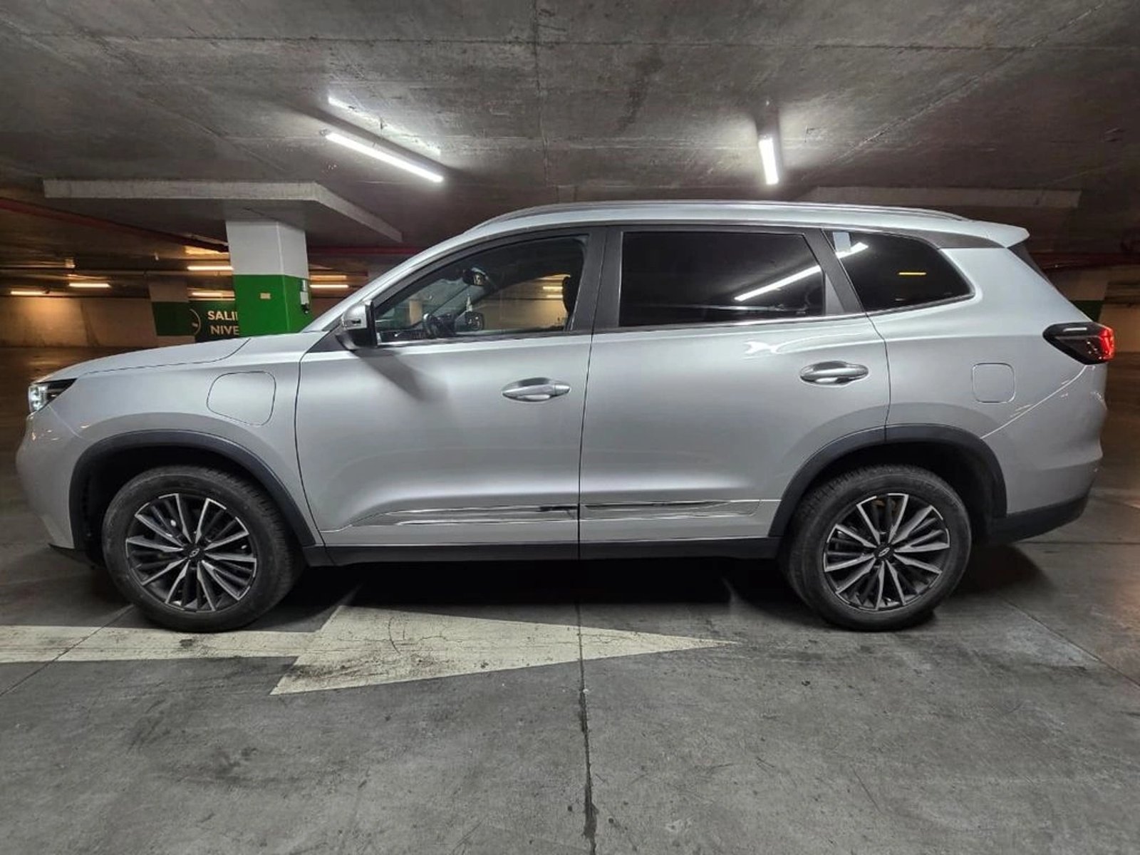 Chery TIGGO 8 PRO 1.5T PHEV HYBRID 4X2 AT 5P 2024 - Imagen 4 de 14