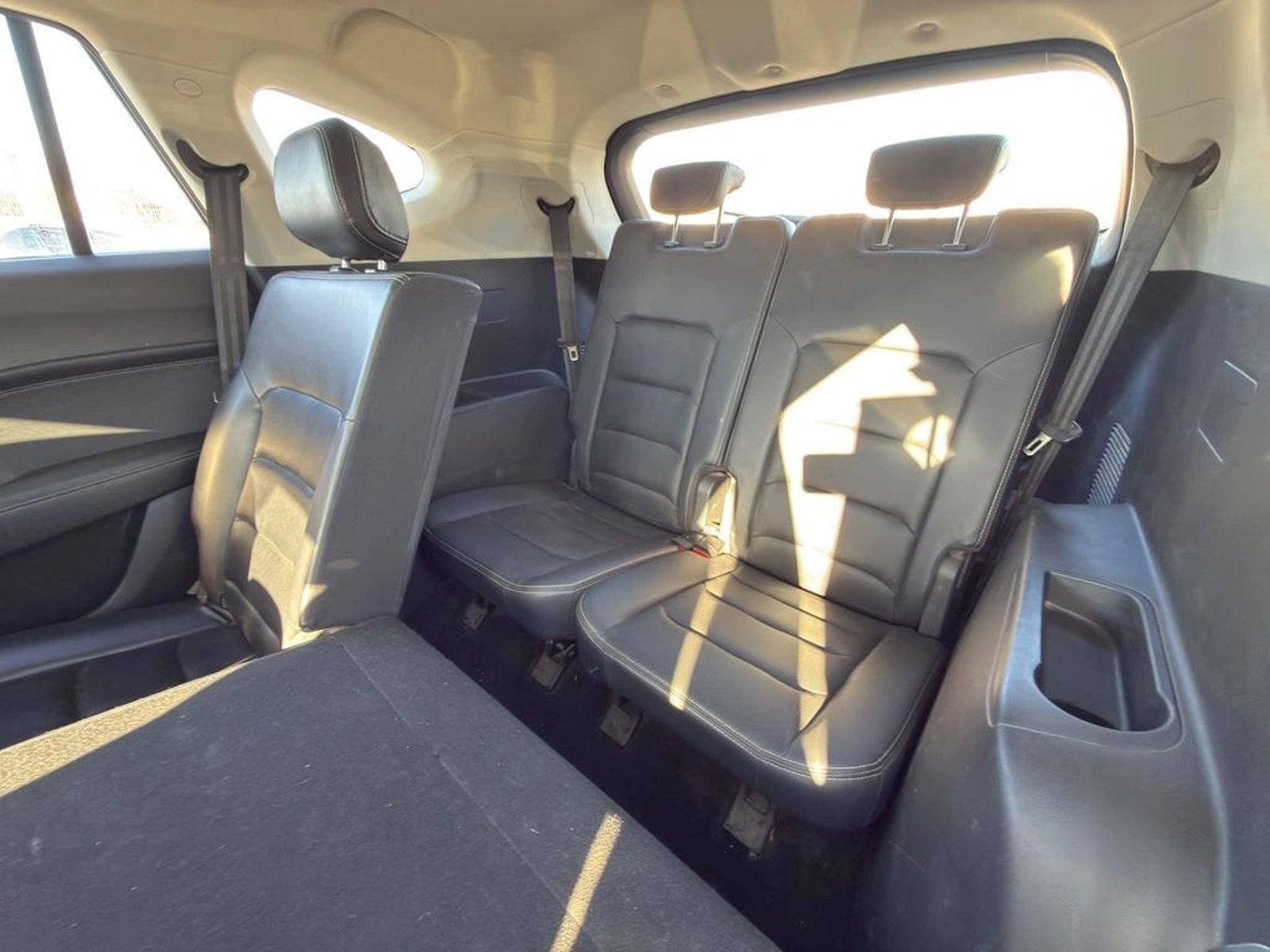 JAC JS8 1.5 LUXURY SE 4X2 6MT 5P 2023 - Imagen 14 de 20