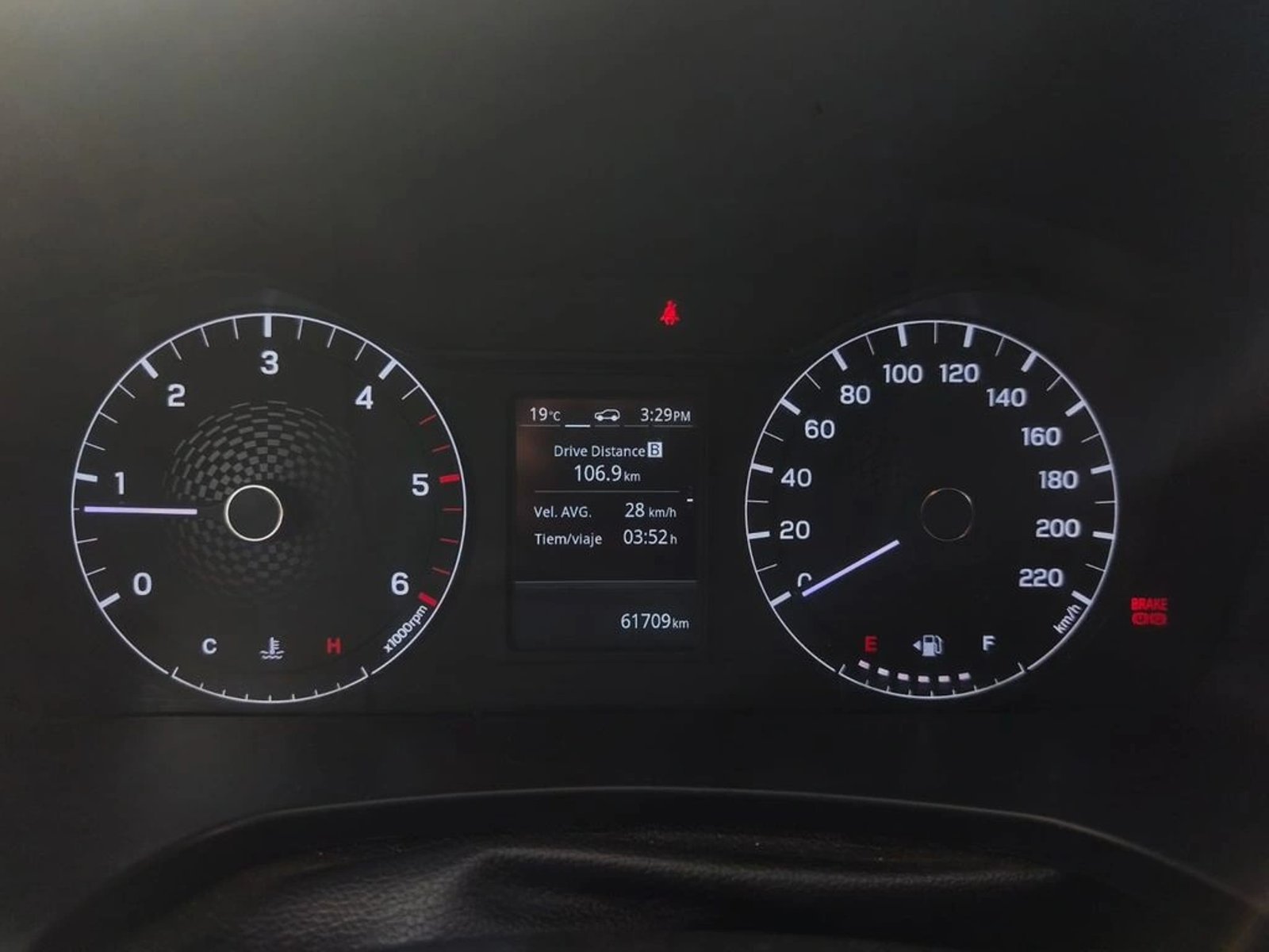 SsangYong GRAND MUSSO MUSSO GRAND 2.2 MT DSL 2024 - Imagen 16 de 19