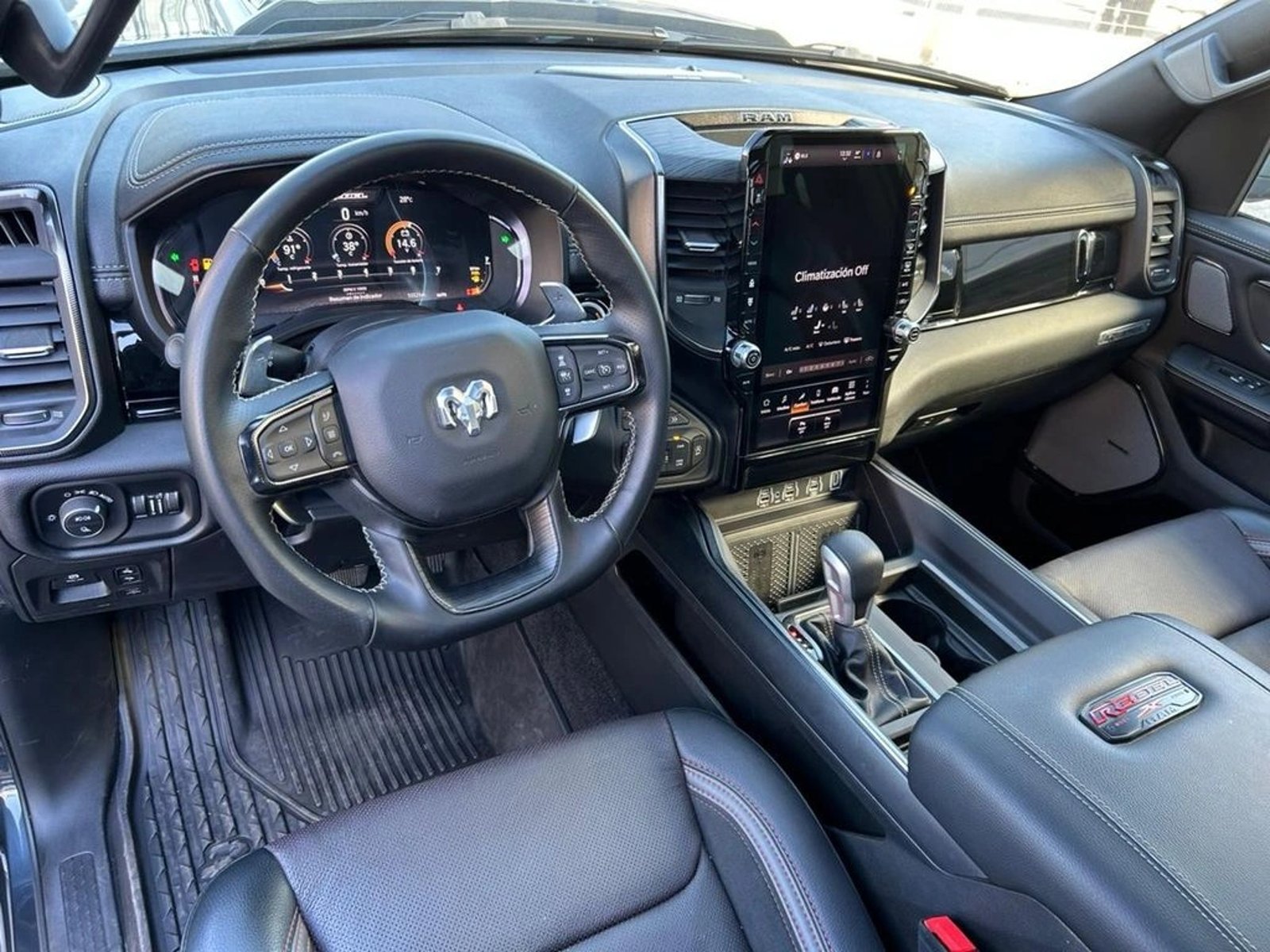 RAM 1500 2026 - Imagen 10 de 16