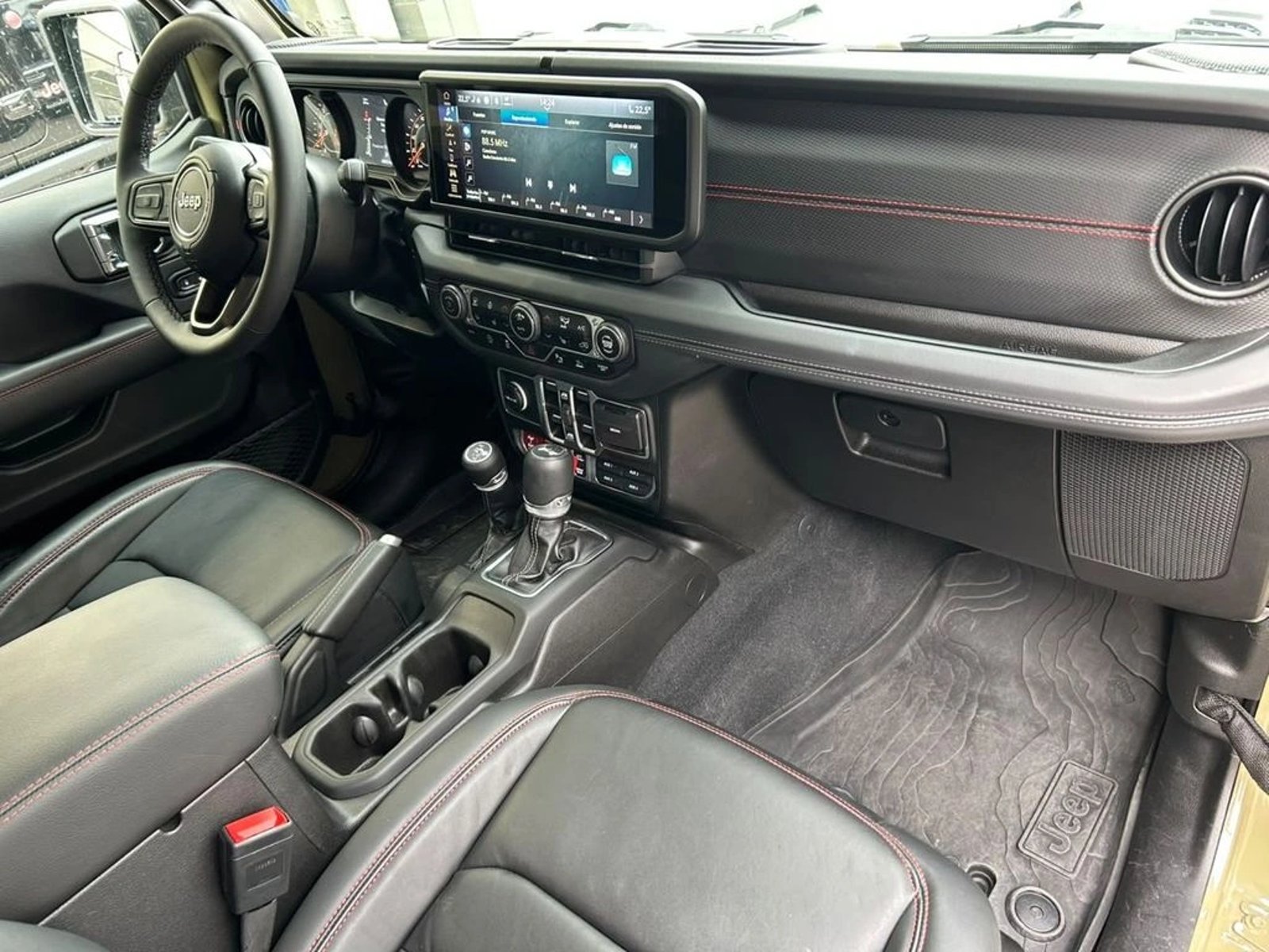 Jeep WRANGLER 2.0 T RUBICON AT 4X4 2026 - Imagen 7 de 15