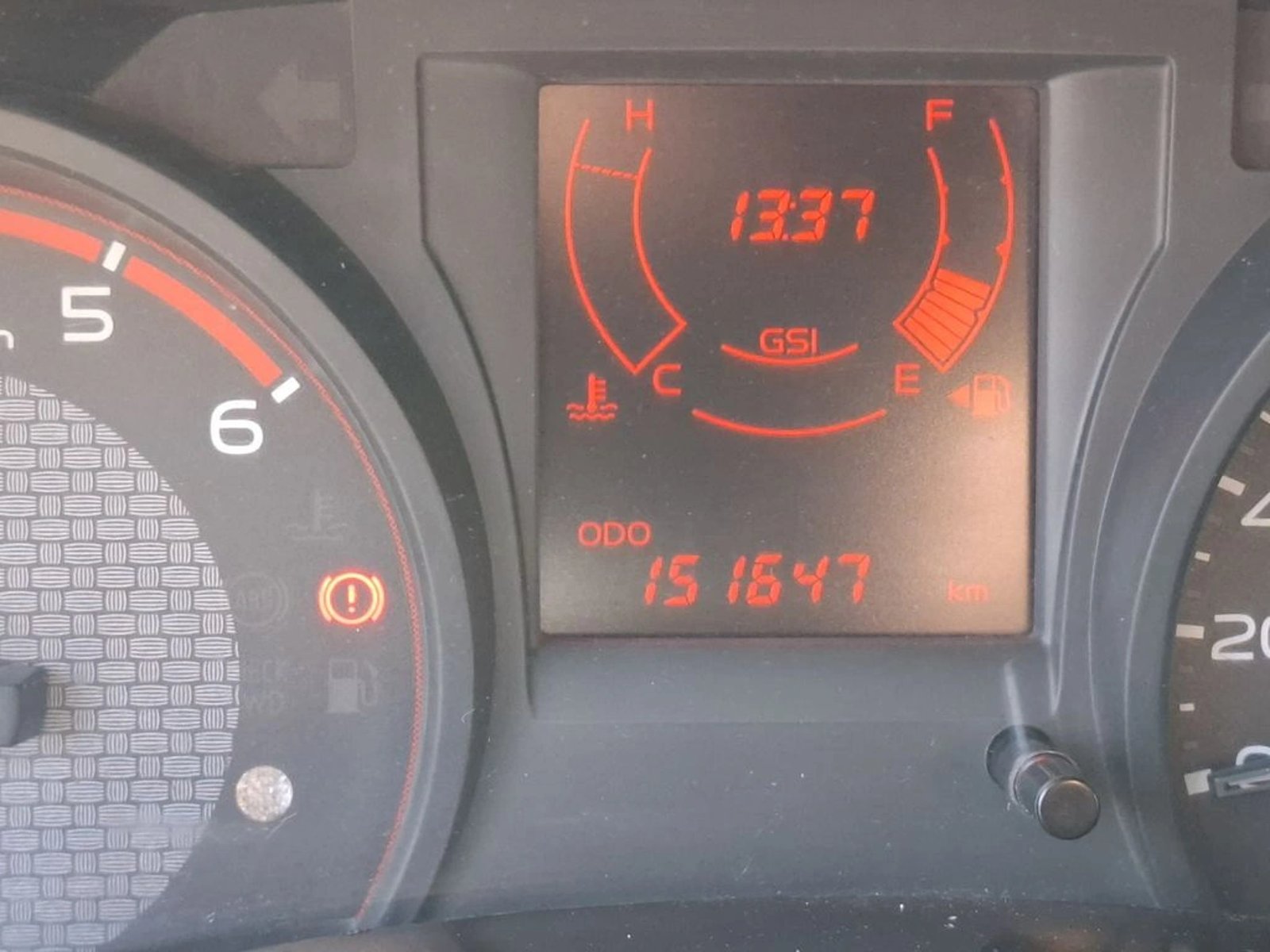 Chevrolet D-MAX 2.5 TD 4X4 2019 - Imagen 16 de 20