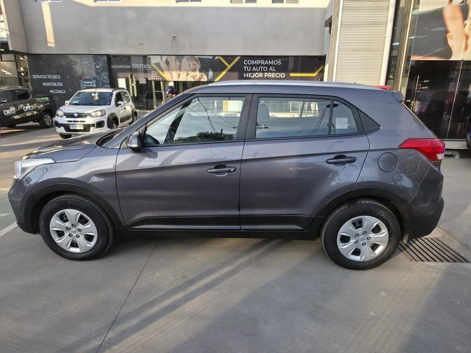 HYUNDAI CRETA 1.6 PLUS FL MT 2020 - Imagen 9 de 20
