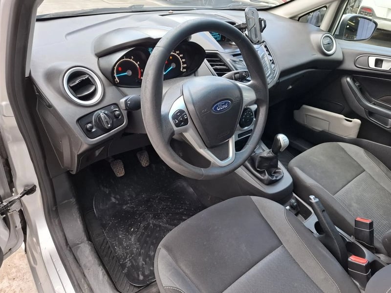 Ford FIESTA MT 1.6 2019 - Imagen 13 de 20