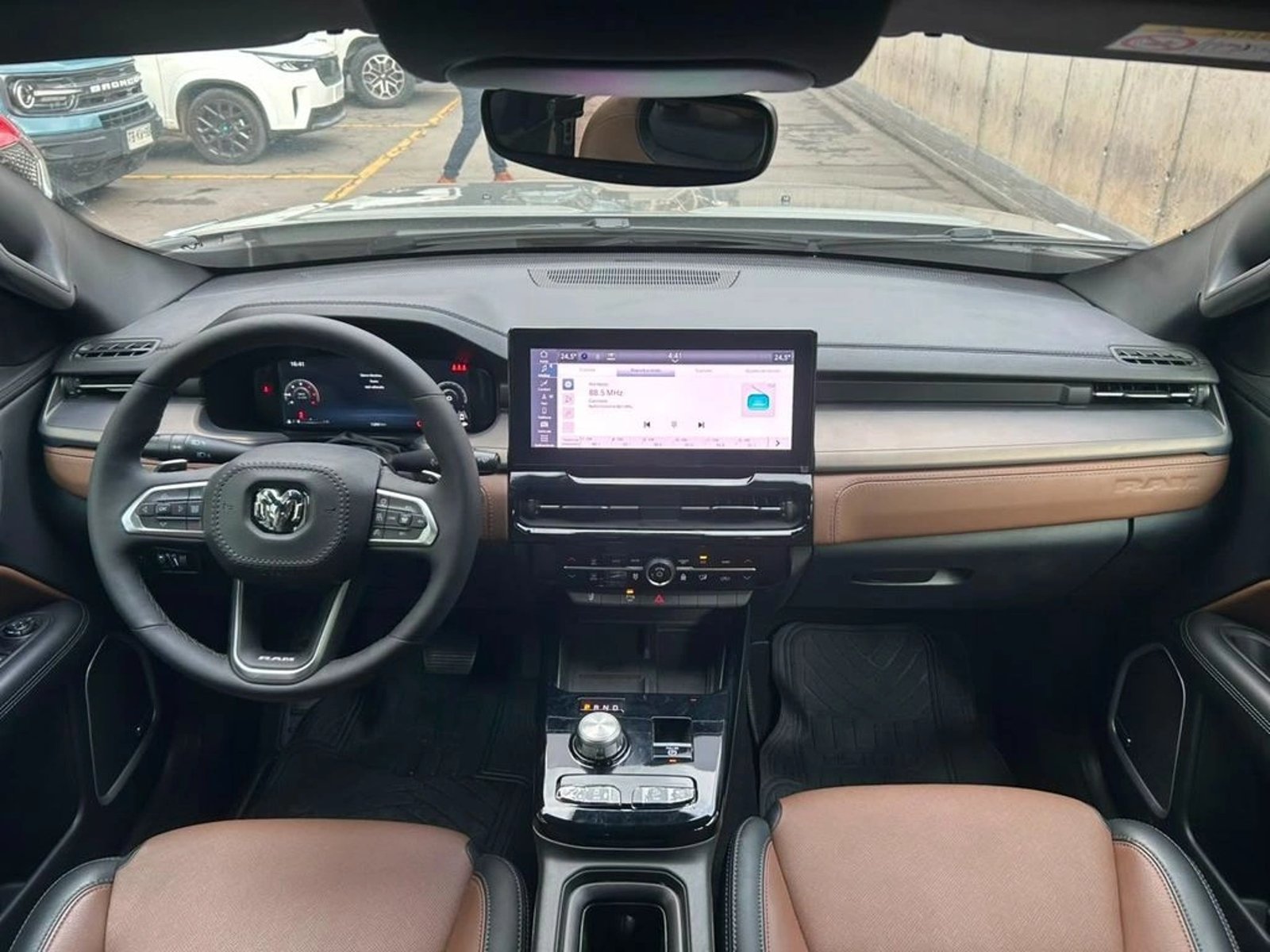 RAM RAMPAGE LARAMIE 4X4 2.2 AUT 2026 - Imagen 10 de 17