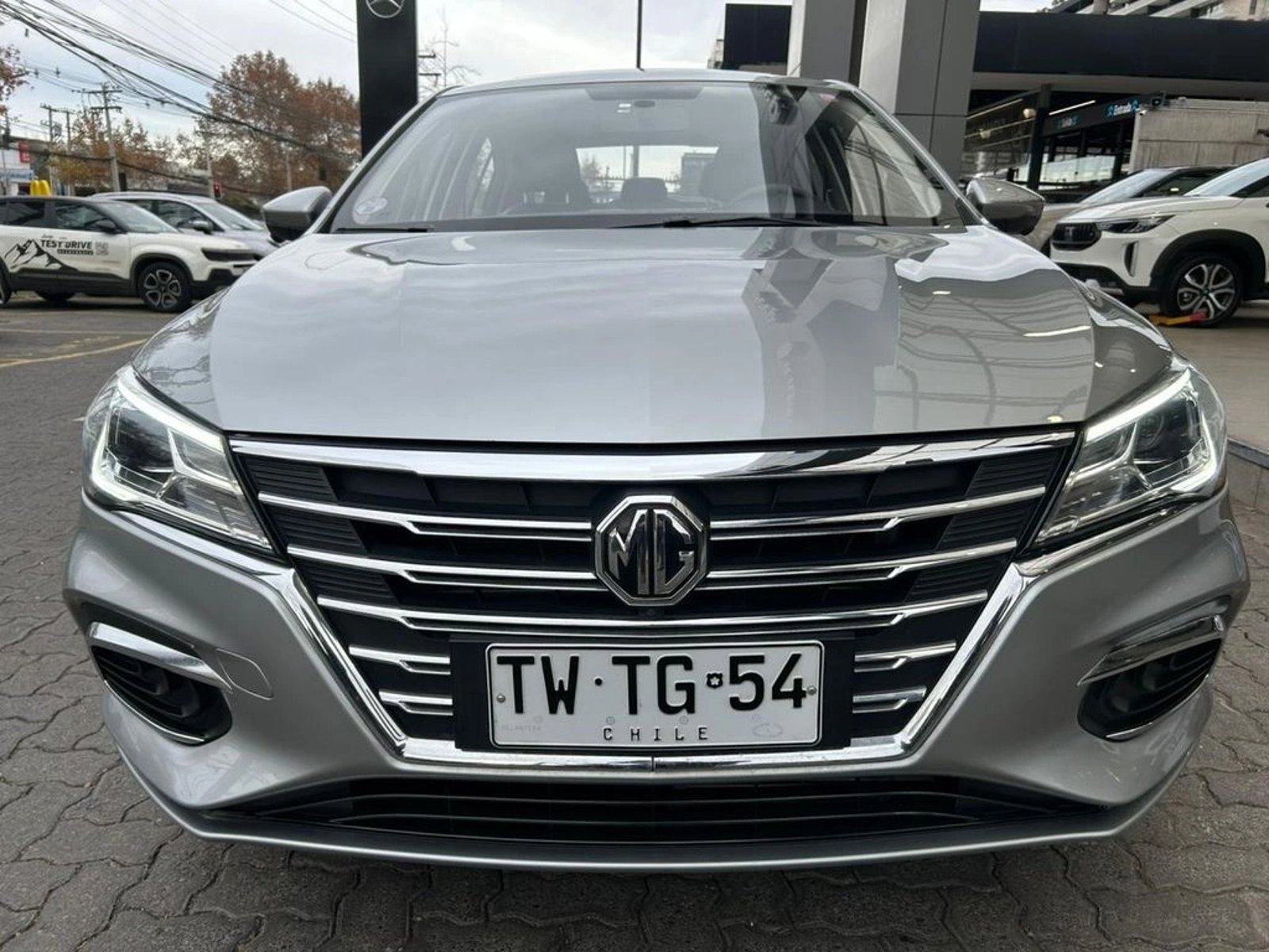 MG 5 1.5 DLX MT 2025 - Foto 3 de 17