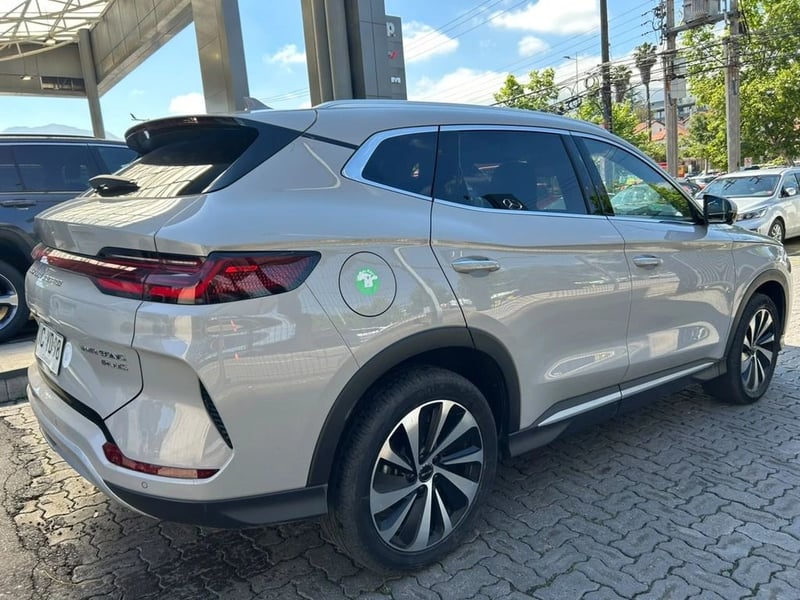 BYD SONG PLUS GX 1.5T DM-i Automática 2025 - Imagen 4 de 15