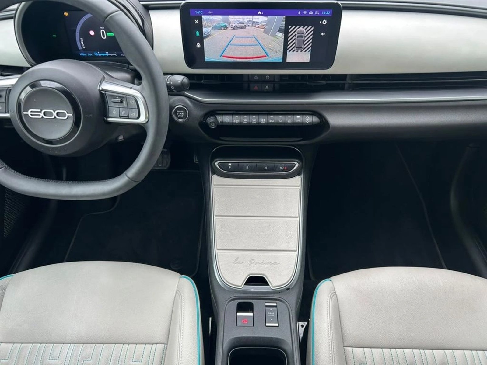 Fiat 600e 0.0 E AT ELECTRICO 2025 - Imagen 7 de 16