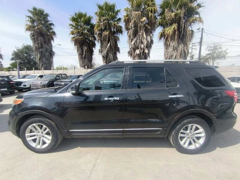 Ford EXPLORER XLT 3.5 AUT 2015 - Imagen 10 de 20