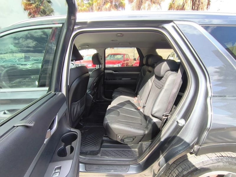 Hyundai PALISADE LX2 CRDI 2.2 AT 4X4 DSL 2023 - Imagen 12 de 20