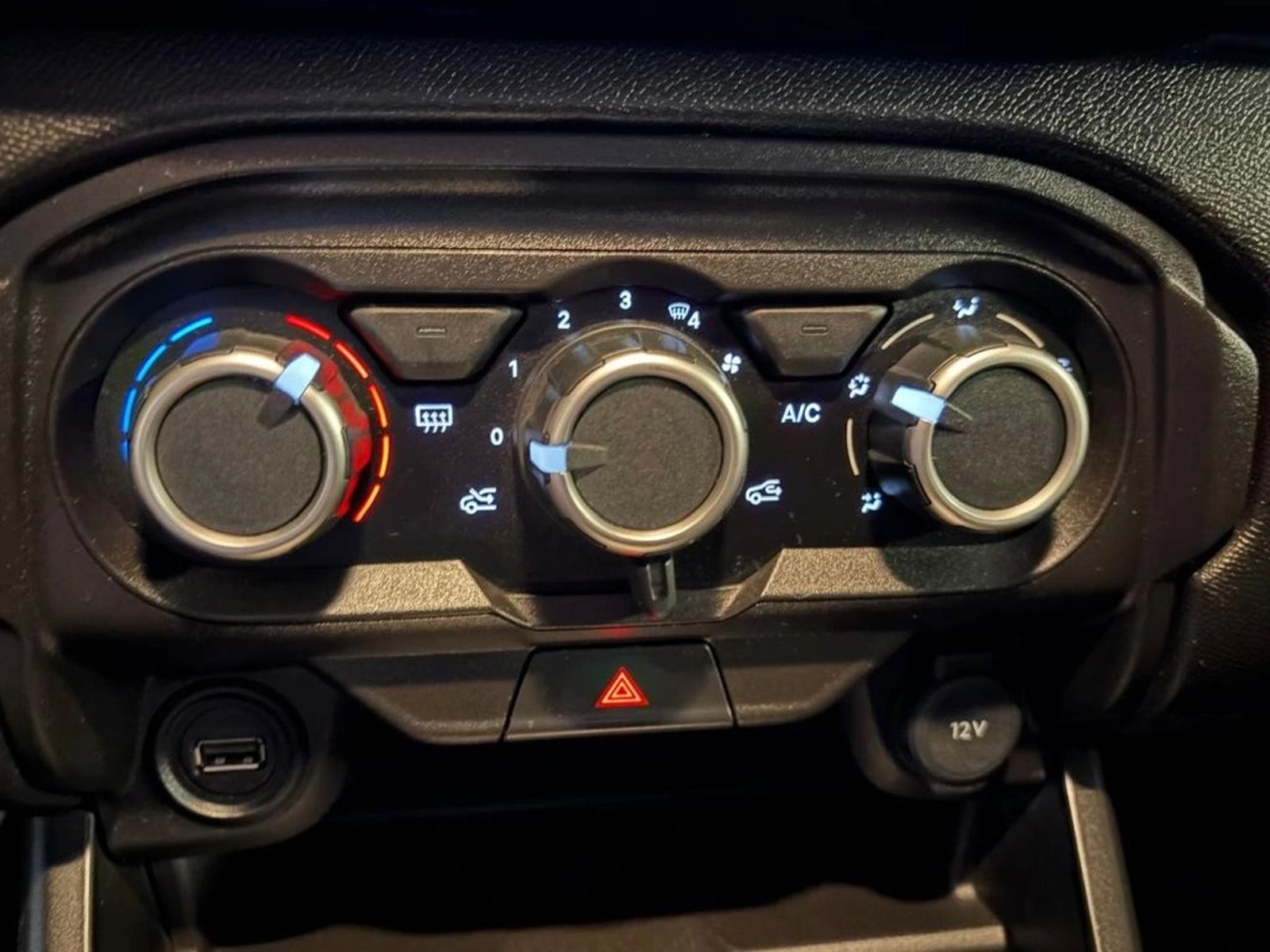 Citroën C3 1.2 FEEL MT 2023 - Imagen 14 de 17